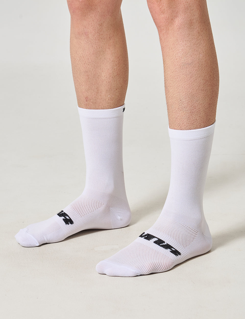 MEDIAS DE CICLISMO UNISEX - BLANCO
