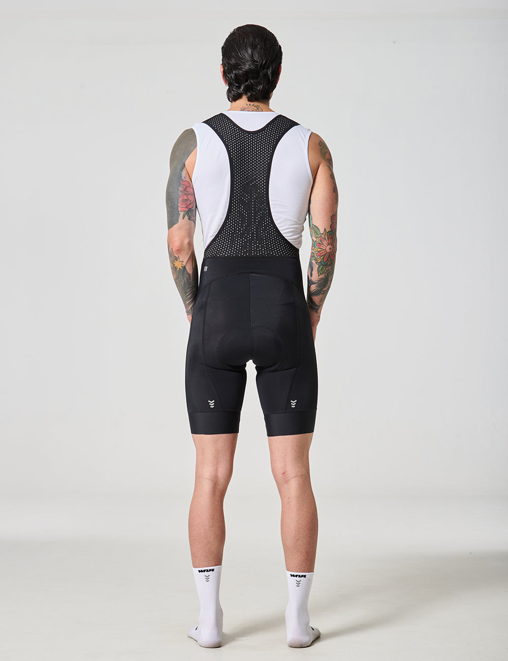 PANTALONETA CLÁSICA CON TIRANTA MASCULINA - NEGRO