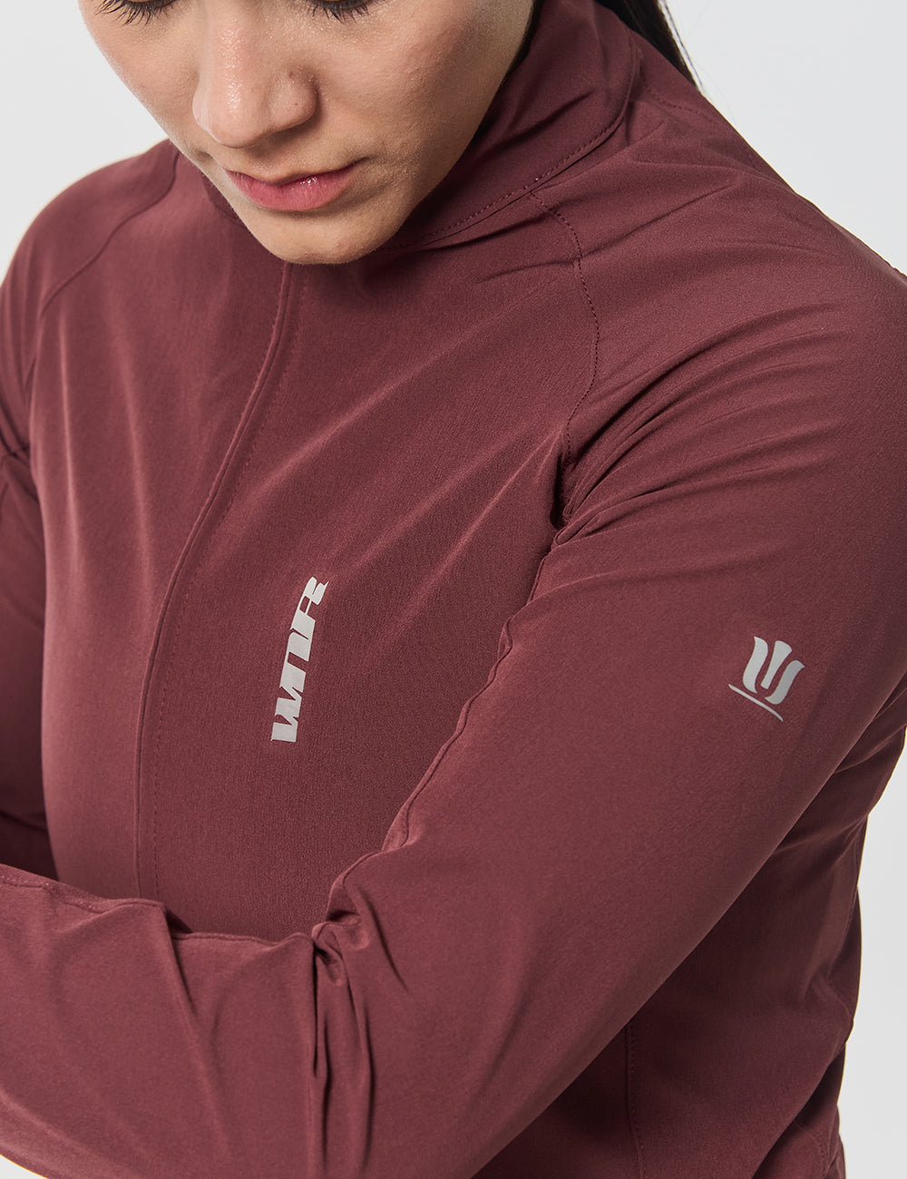 CHAQUETA REPEL 2.0 MUJER - VINO