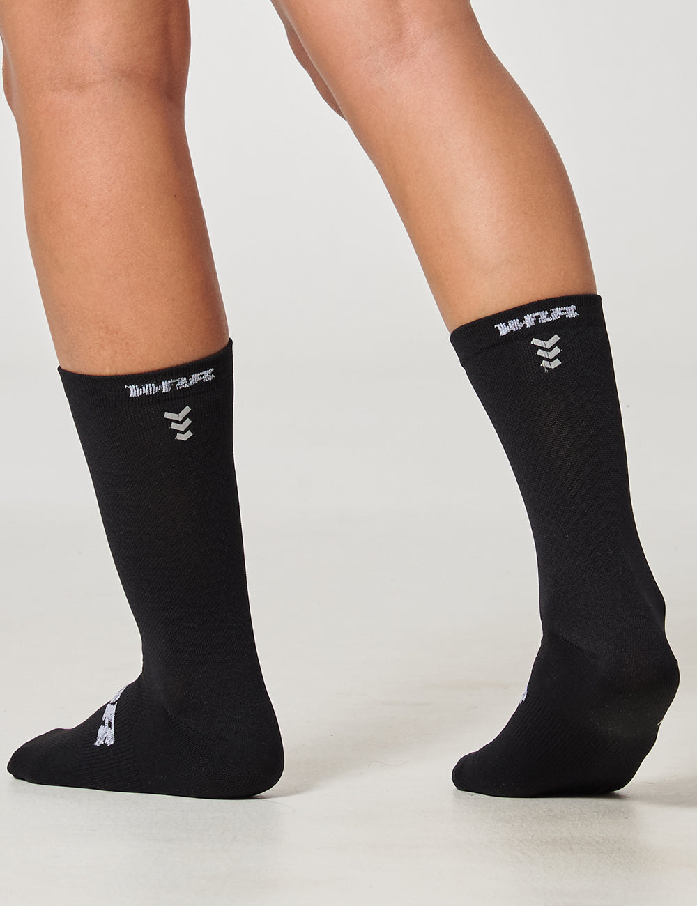 MEDIAS DE CICLISMO UNISEX - NEGRO