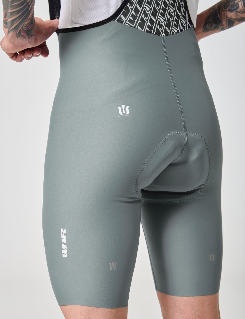 Pantaloneta Sin Costuras Deluxe Hombre - Lyptus