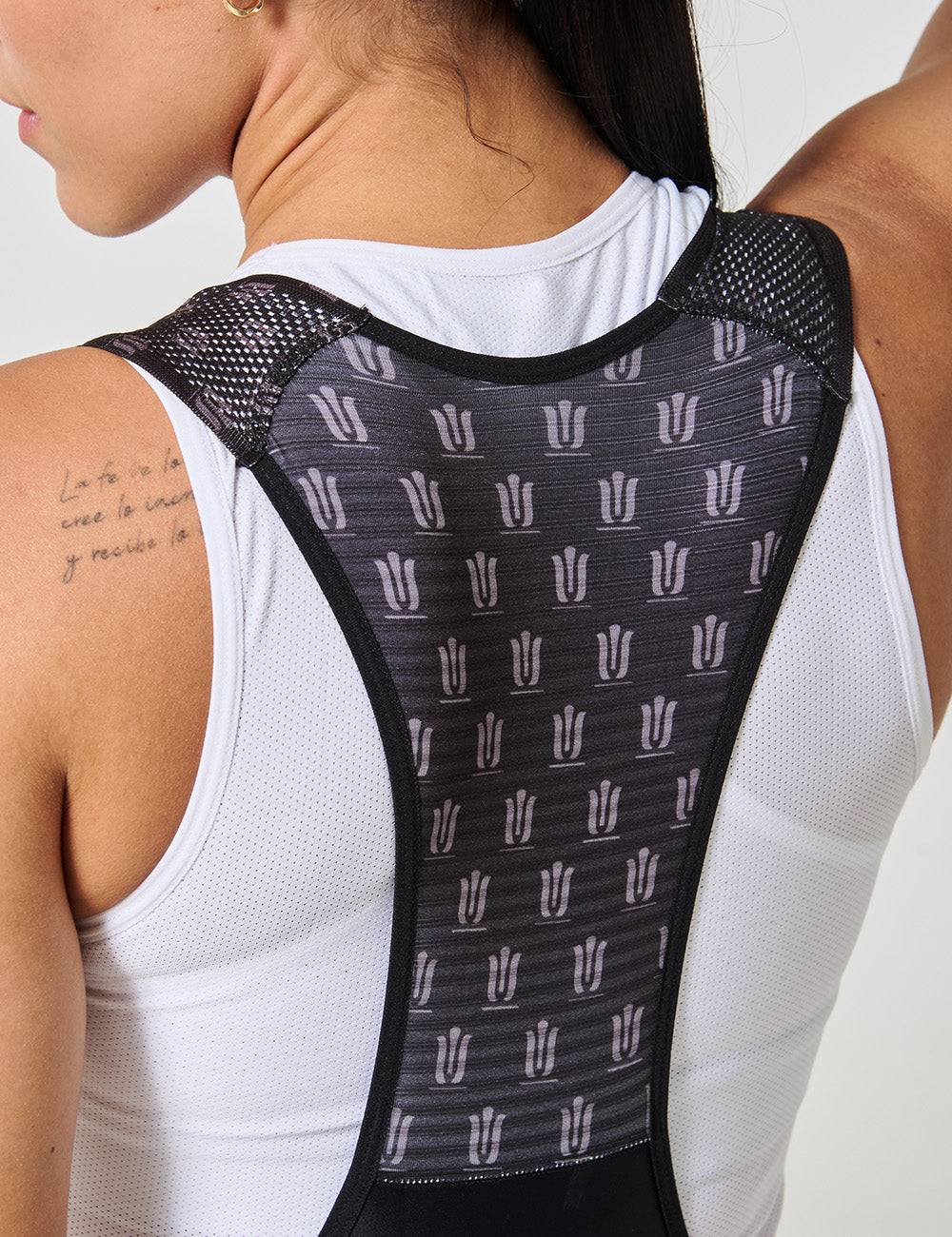 Pantaloneta Hibrid Mujer - Negro