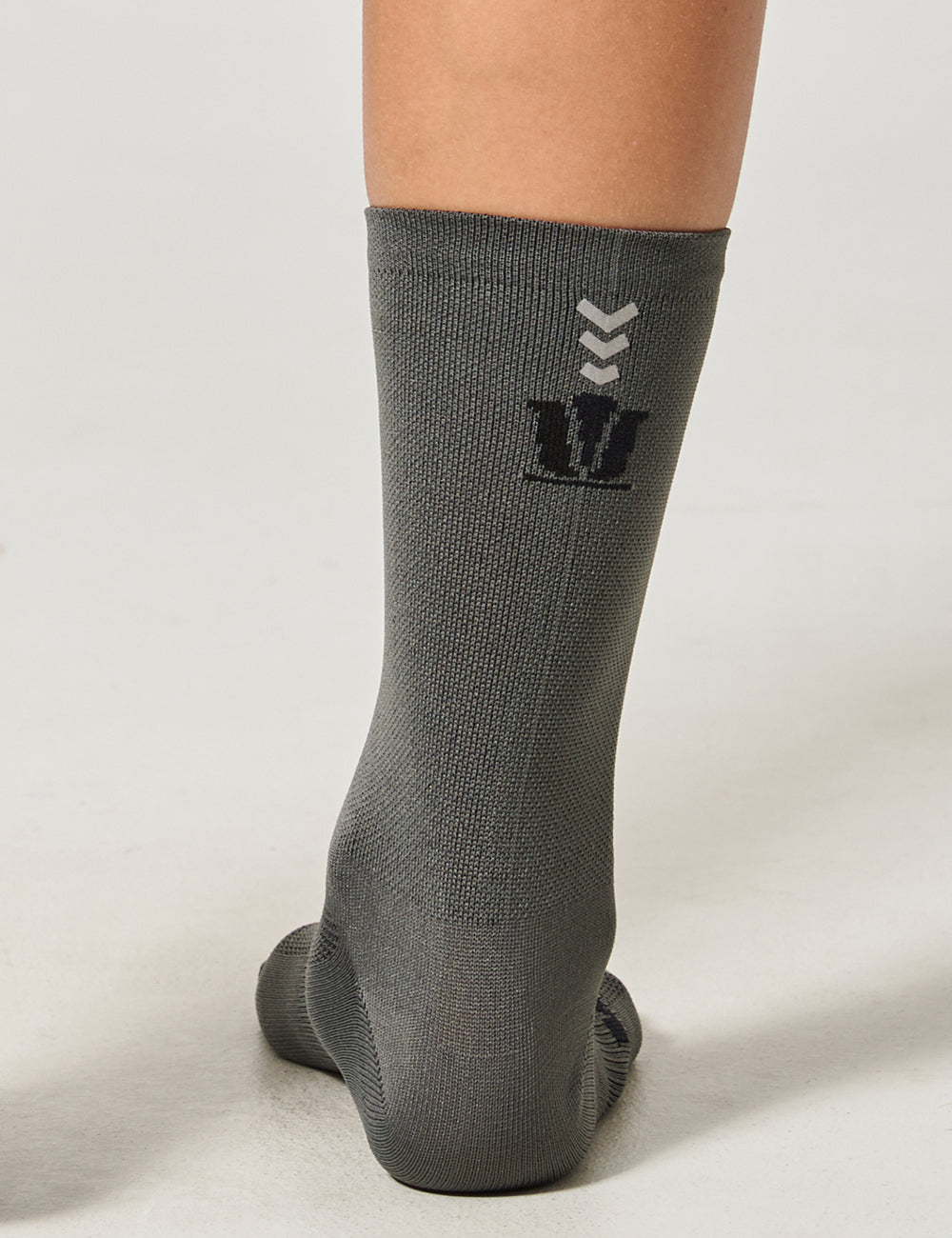 MEDIAS DE CICLISMO UNISEX - GRIS