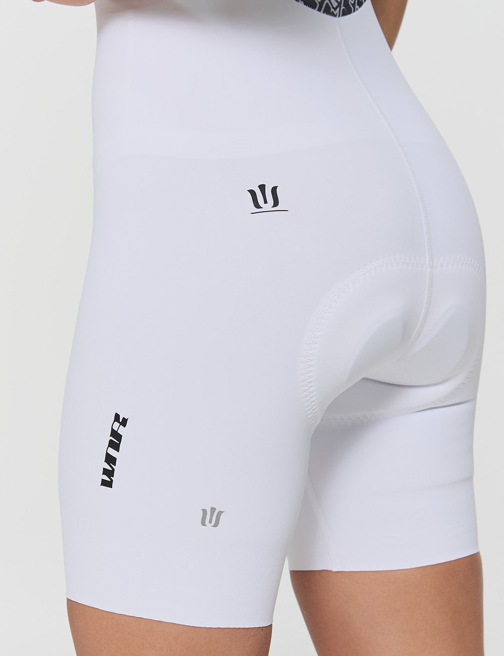 Pantaloneta Sin Costuras Deluxe Mujer - Snow