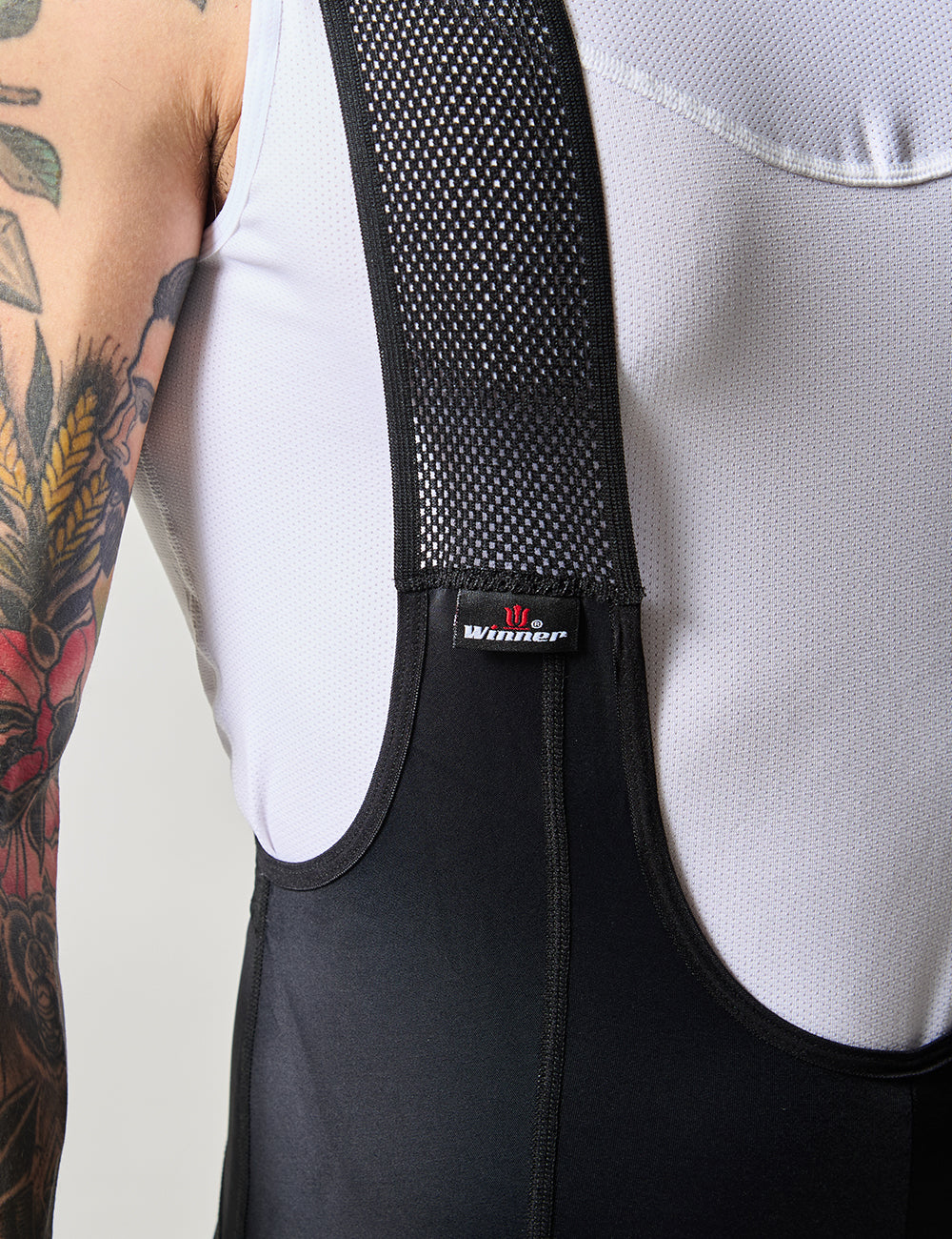 Pantaloneta Clásica con Tirantas Hombre - Negro