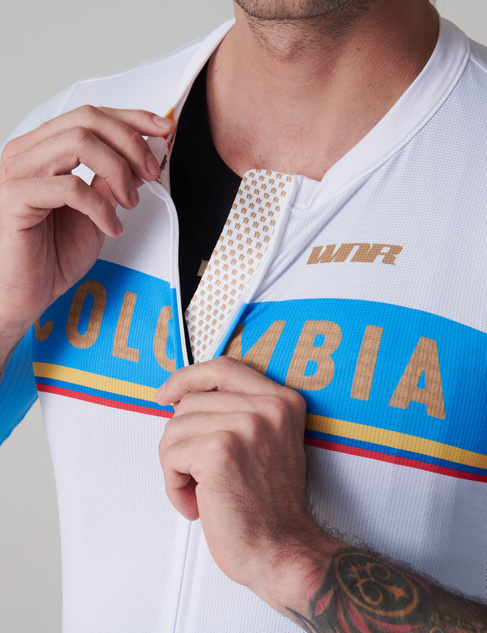 JERSEY COLOMBIA TRICOLOR MANGA CORTA HOMBRE - SOLID